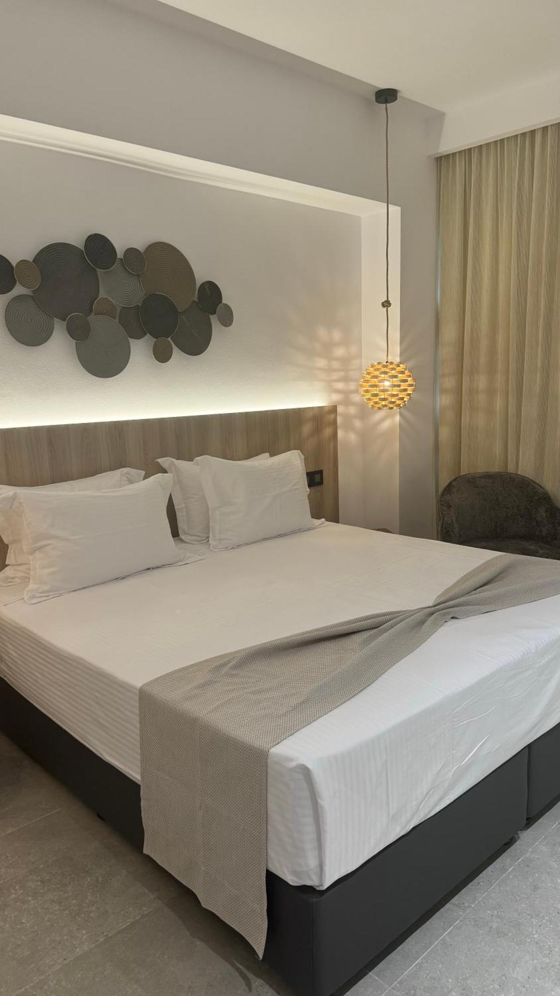 Abacus Suites Ayia Napa Ngoại thất bức ảnh