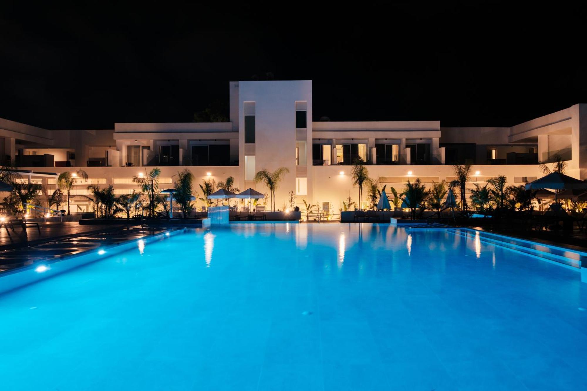 Abacus Suites Ayia Napa Ngoại thất bức ảnh