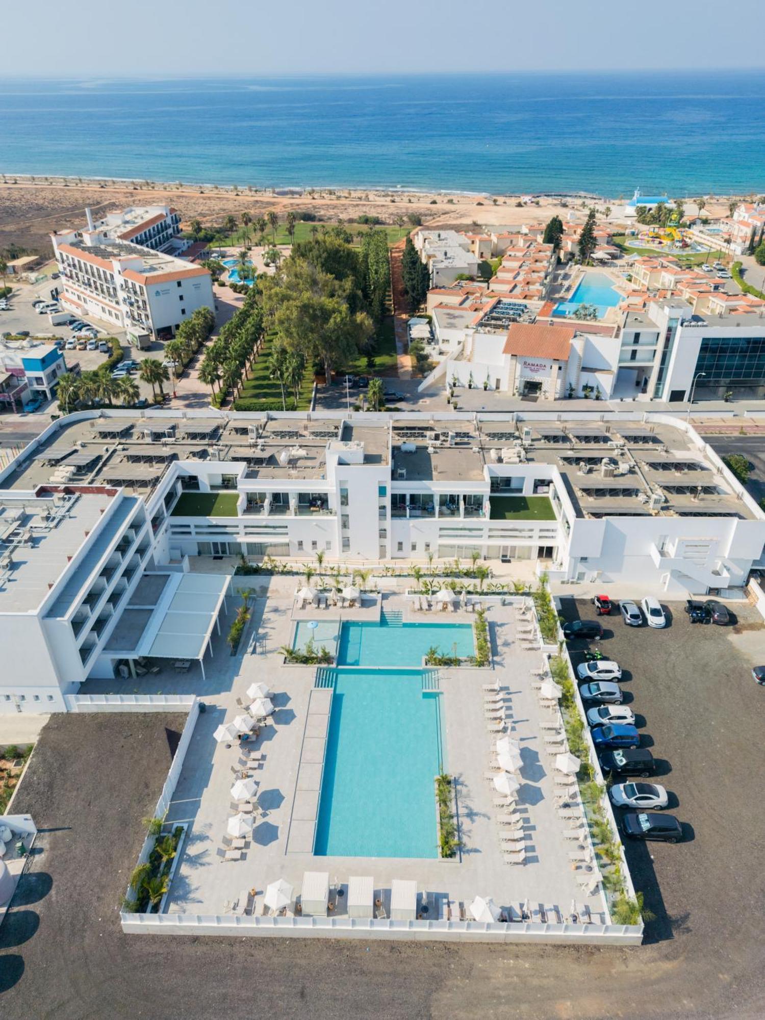 Abacus Suites Ayia Napa Ngoại thất bức ảnh