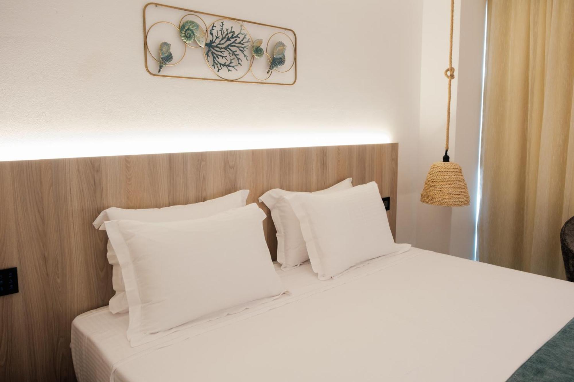 Abacus Suites Ayia Napa Ngoại thất bức ảnh